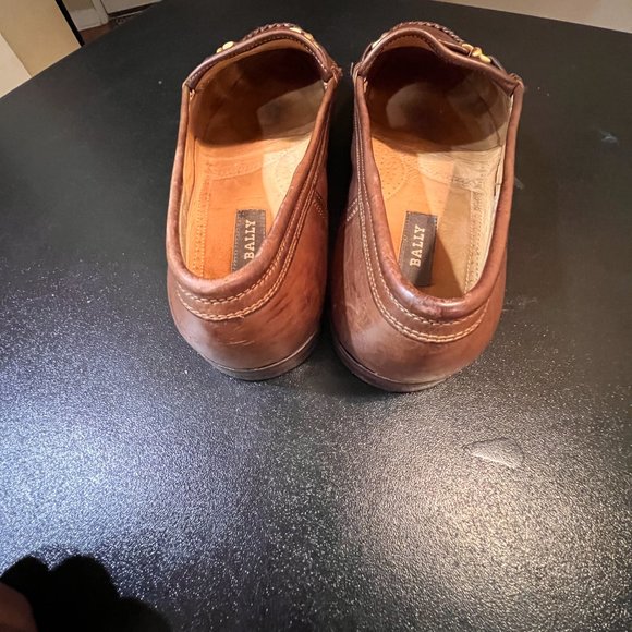 Bally 10M Fandro tan shoes
